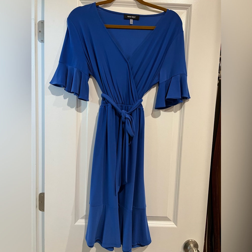 Nine West Size 2 royal blue dress